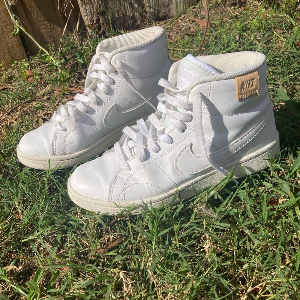 Nike Air Force 1 High Tops Size 6 women’s